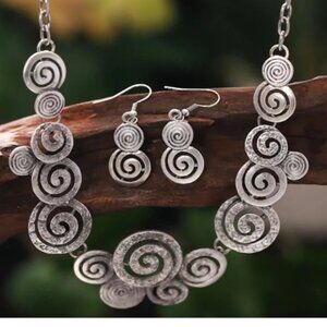 Retro Ethnic Tribal Spiral Style Necklace & Earring Set - Silver Electro-Plated